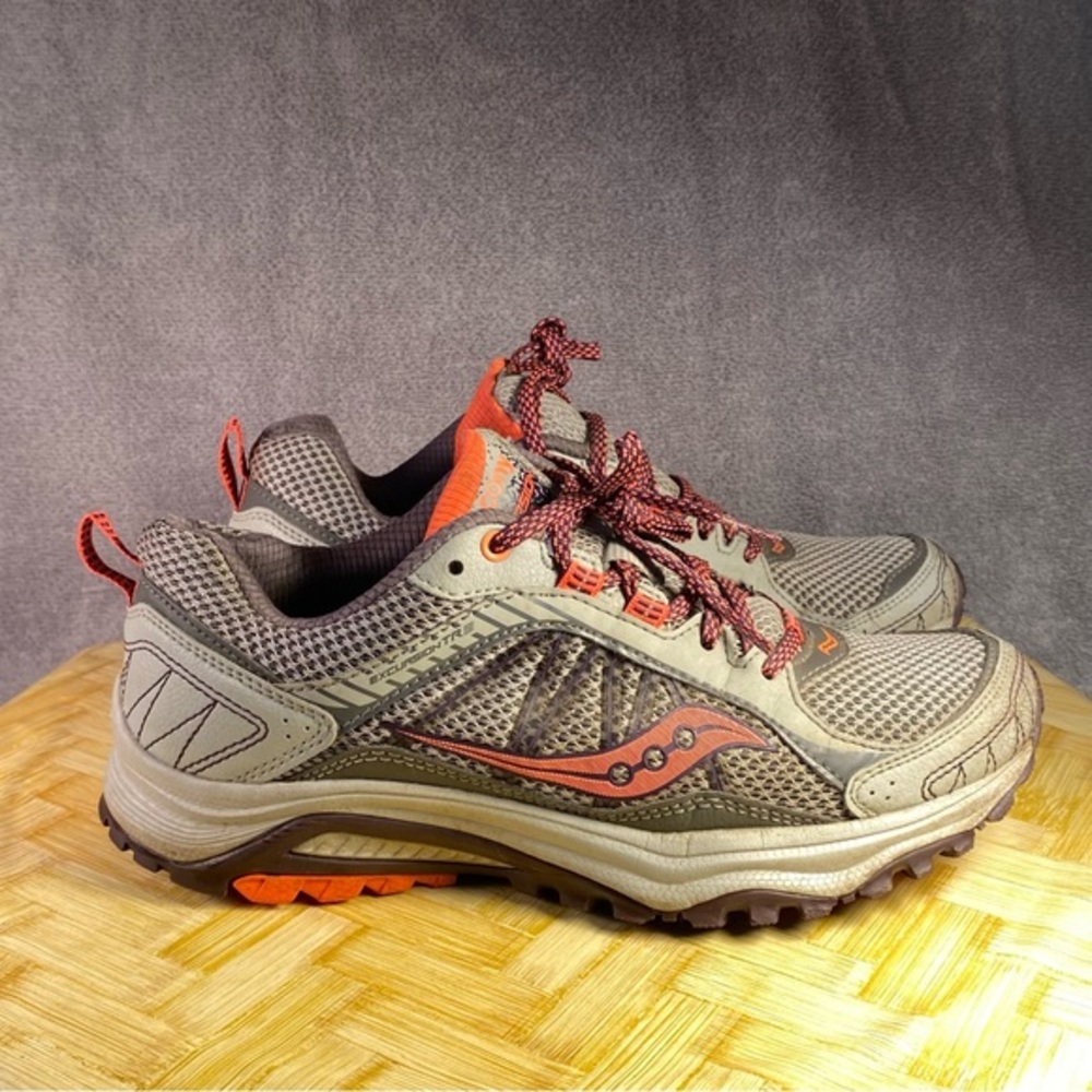 Saucony Shoes Women’s Size 7.5 Lace Up Sneaker’s Gray